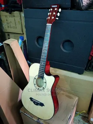 Acoustic Box Guitar Size 38
