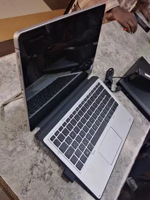 Laptop HP EliteBook X2 1012 G1 8GB Intel Core I5 SSD 256GB