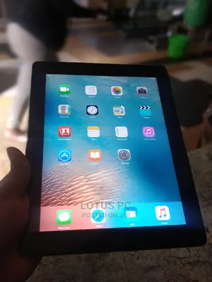 Apple iPad 2 Wi-Fi 16 GB Silver