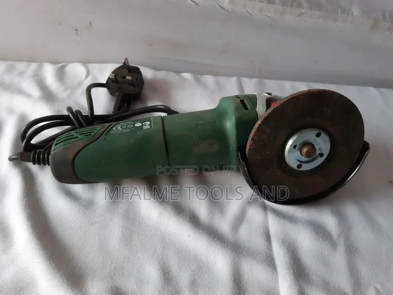Angle Grinder -genuine Bosch 700W, 240V Small 115mm - EX -UK