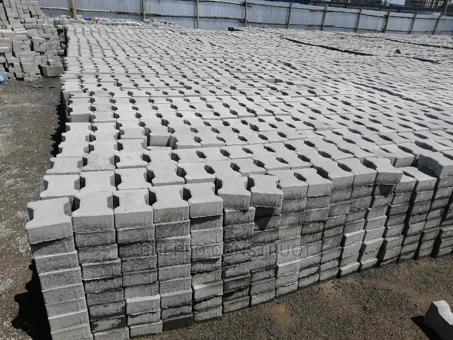 Pavers Cabro I Shape 80mm