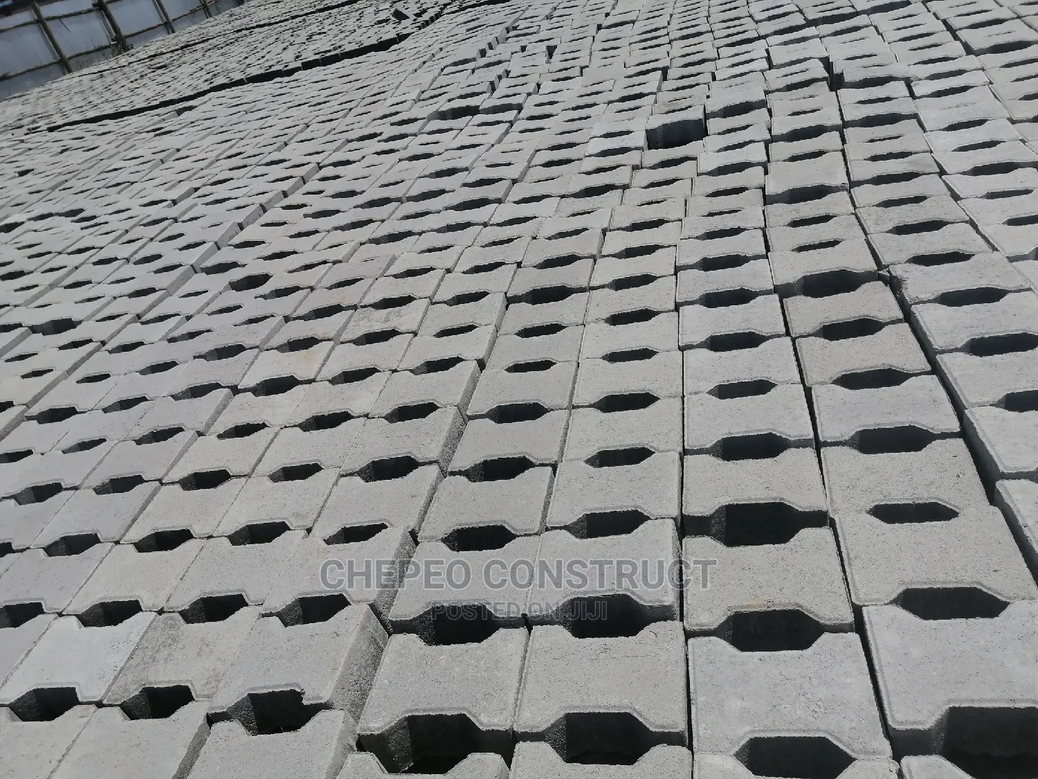 Pavers Cabro I Shape 80mm