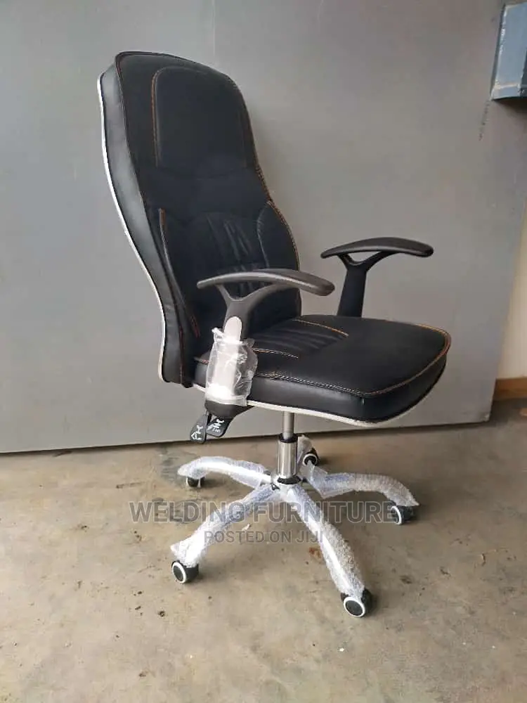 Exclusive Leather Chair