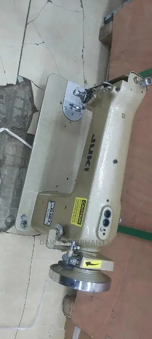 Juki Industrial Sewing Machine