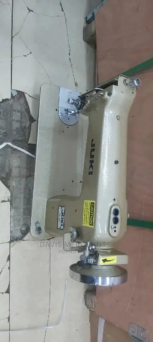 Juki Industrial Sewing Machine