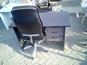 1.2 Meters Office Desk And Executive Officer Chair