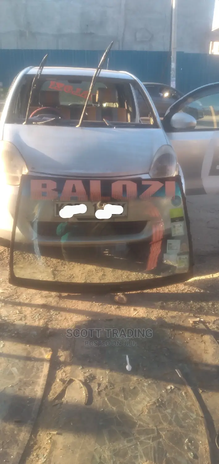 Passo 2012 Front Windscreen Fitted