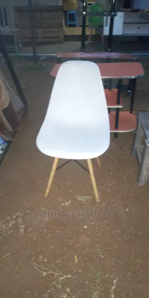 Aemes Chairs