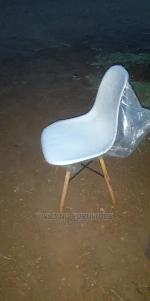 Aemes Chairs