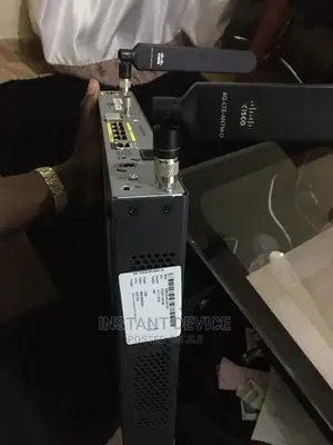 Cisco 881G Series Integrated Services Router