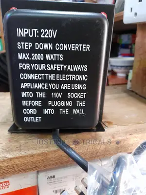 2000w 240v-110vac Step Down Transformer