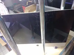 Desktop Computer Apple iMac 8GB Intel Core i5 HDD 1T