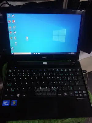 Laptop Acer Aspire 1820PT 4GB Intel Celeron HDD 250GB