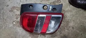 Nissan March 2008/ 10 Tail Light