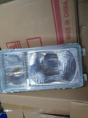 Headlamp Nissan QD