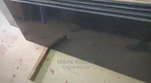 Granite (8x2ft) Black.