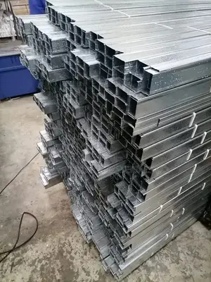 Gypsum Studs /Channels-50mm*2.4m