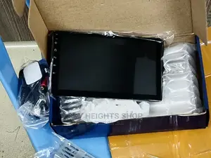 New Quality Car Android Radio 9" Screen With Reverse Camera and GPS