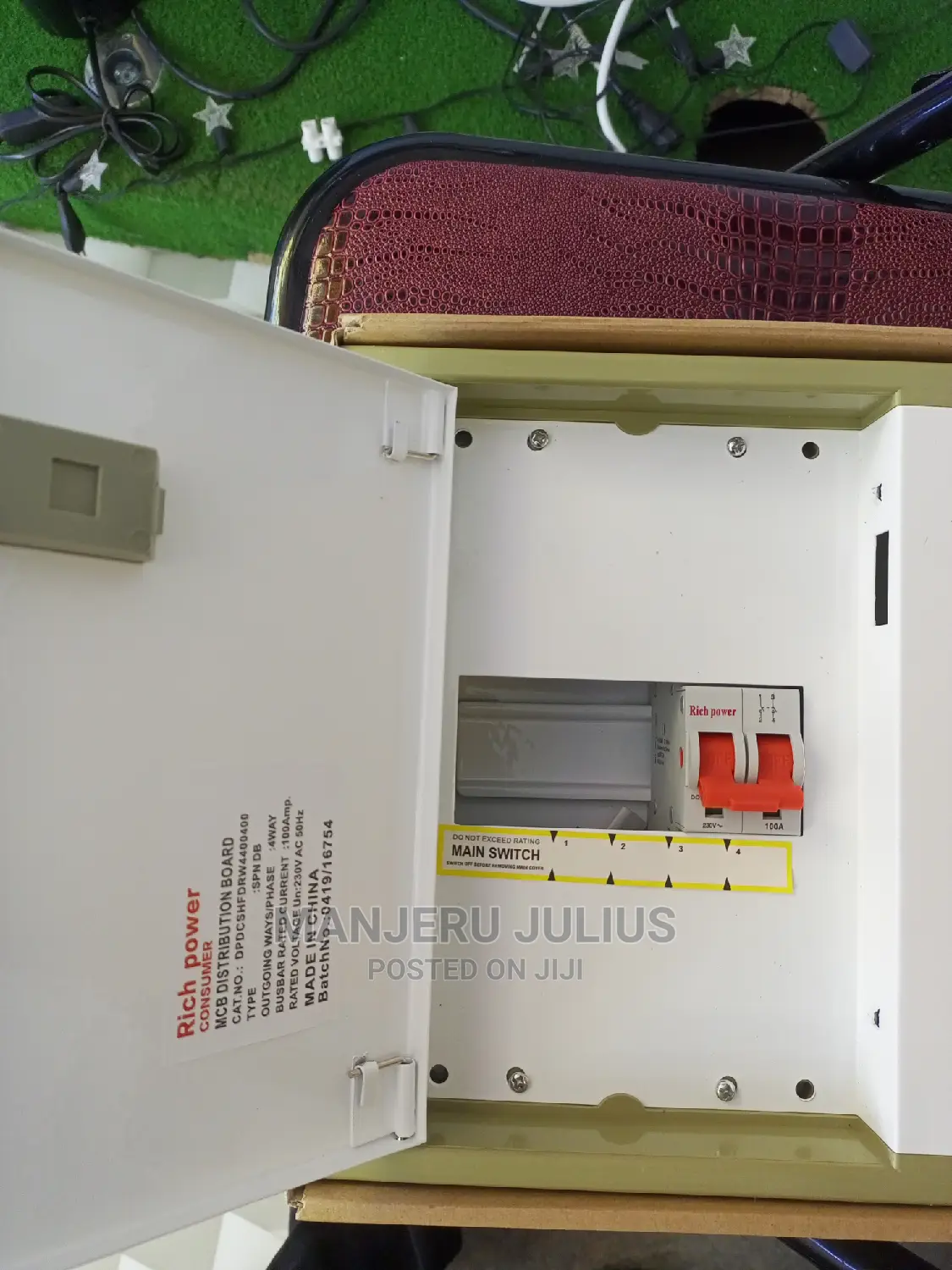 Consumer Unit 4way