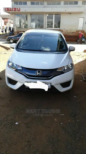 Honda Fit T5a 2015 Windscreen Glass