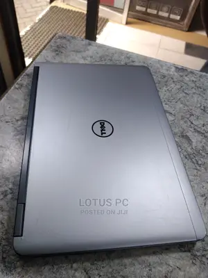 Laptop Dell Latitude E7240 4GB Intel Core I5 SSD 128GB