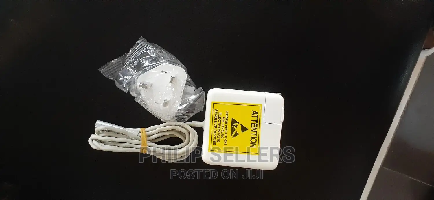 Genuine Apple Magsafe Charger / Power Adapter - 60W - Macboo