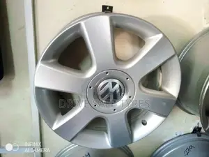 16 Inch Ex Japan Vw Passat Original Rims Set