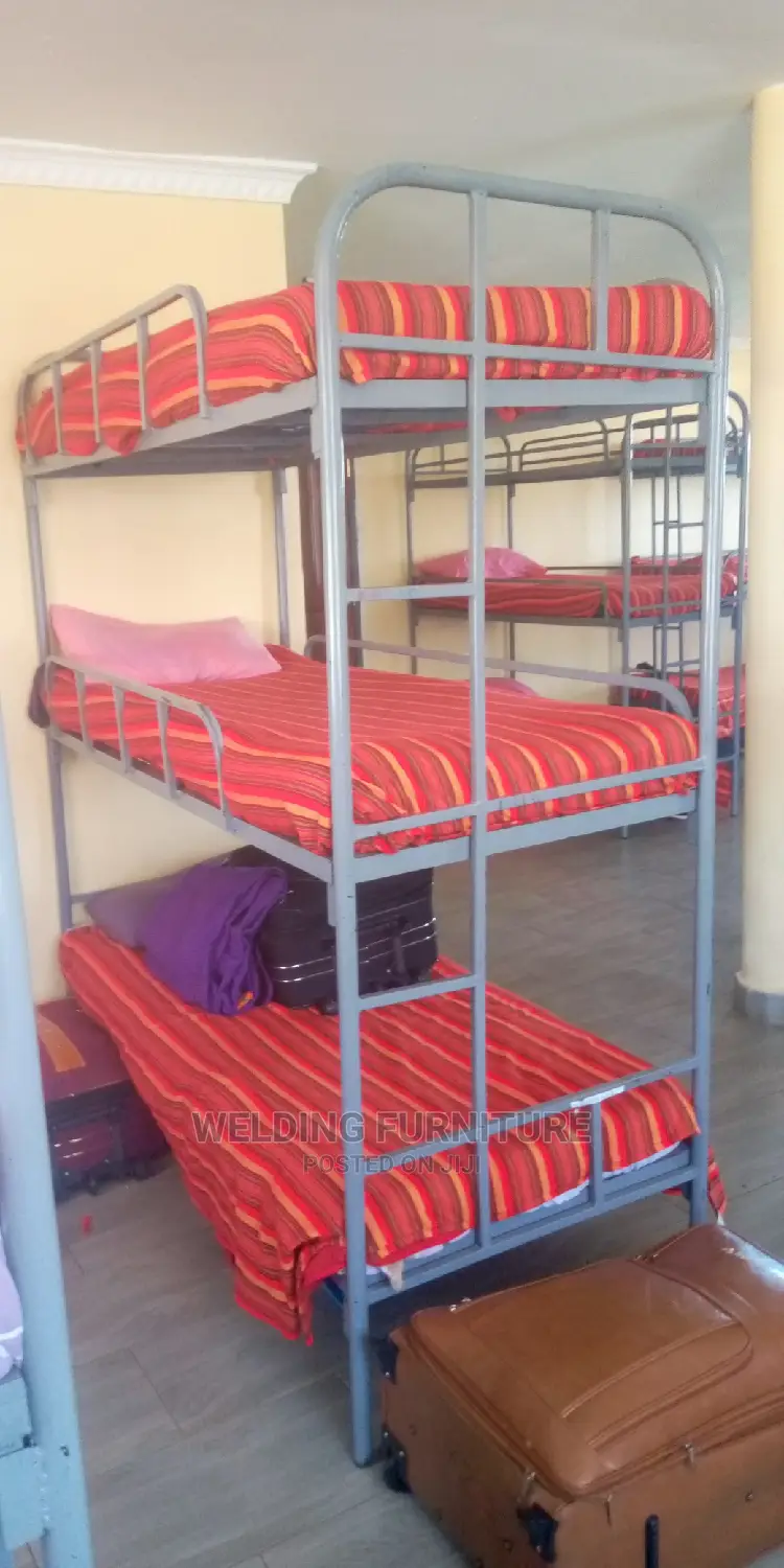 Triple Beds School