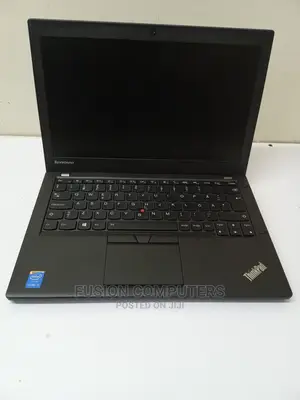 Laptop Lenovo ThinkPad X250 4GB Intel Core I5 500GB