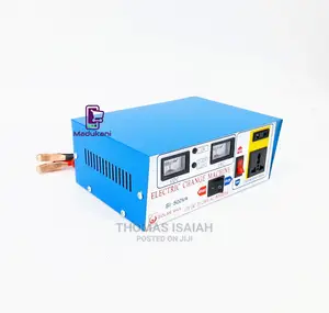 500W 12V DC to 230V AC Solar Inverter With Battery Charger F