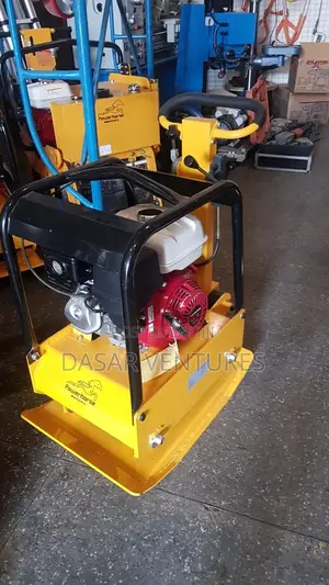 Plate Compactor Machine Honda Engine