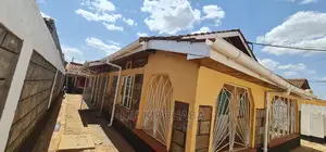 5bdrm Bungalow in Kapsoya for Sale