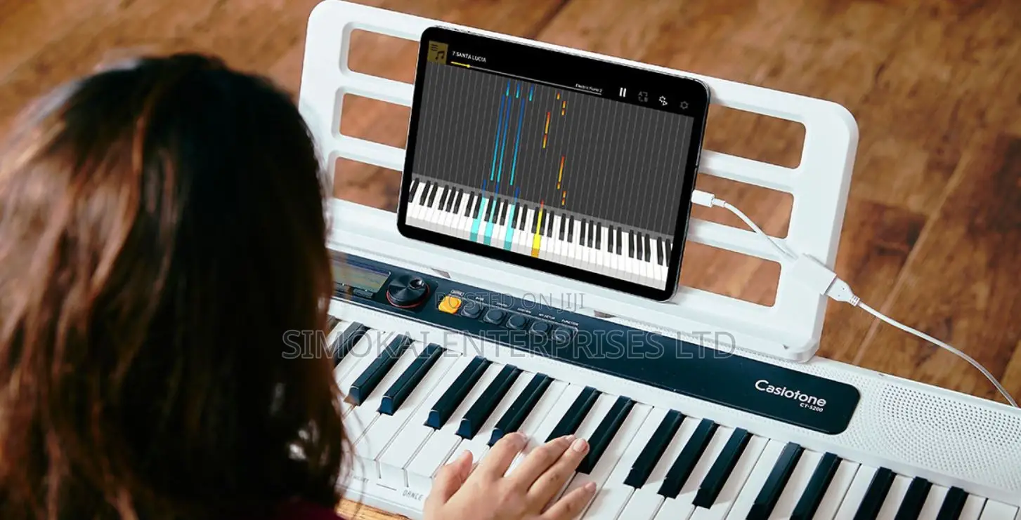 Casiotone CT S 200 Keyboards in Red, White Black