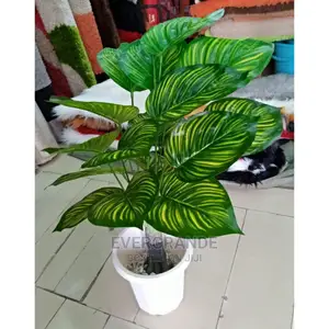 Artificial Flowers:With Vase