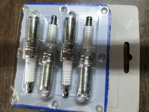 Volvo V40,V50,S60,S80,V70 Spark Plugs