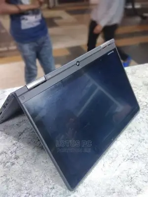 Laptop Lenovo ThinkPad Yoga 4GB Intel Core I7 HDD 500GB