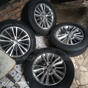 Toyota Sport Rims Size 16 Set