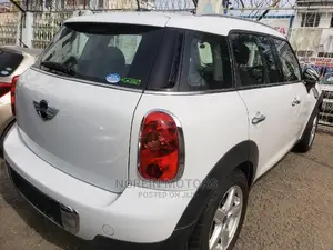 Mini Cooper 2014 White