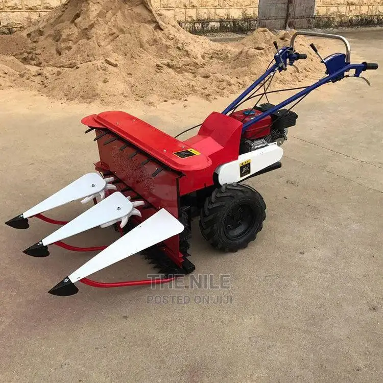 Maize Harvesting Machine