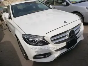 Mercedes-Benz C200 2014 White