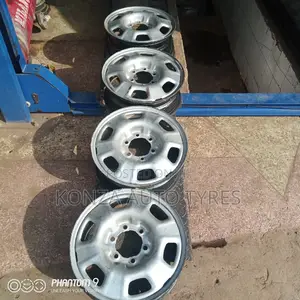 Toyota Prado Rims Size 17 Per Pc