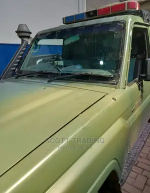 Landcruicer Fj79