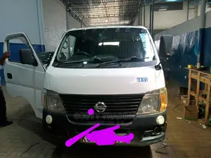 Nissan Caravan E25