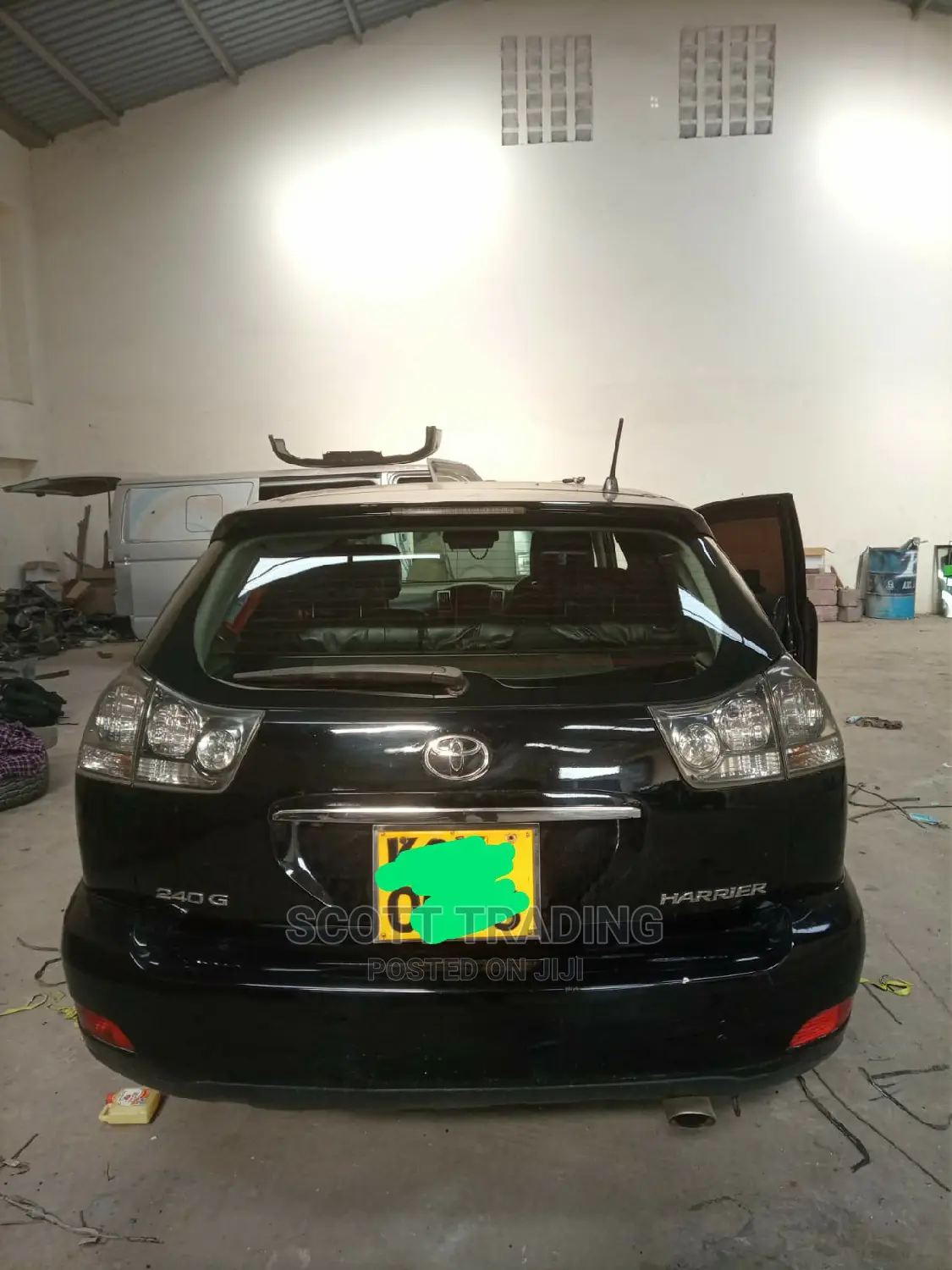 Harrier 2008 Rear Windscreen