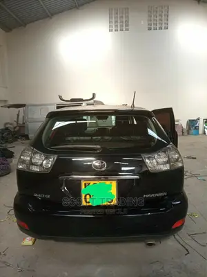 Harrier 2008 Rear Windscreen