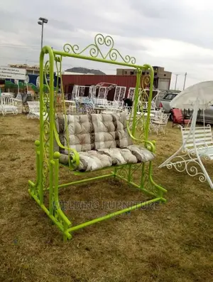 Outdoor Relaxing Swing