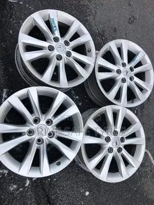 17 Inch Lexus Original Rims Set