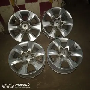 Toyota Prado Sport Rims Size 17 With Cups