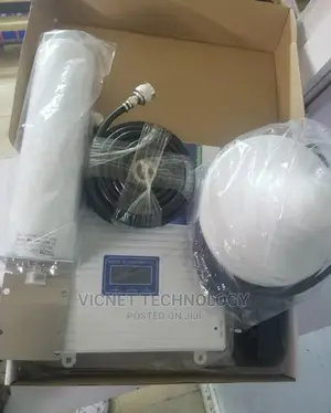 4G,3G,2G GSM Mobile Signal Booster With 12dbi Antenna