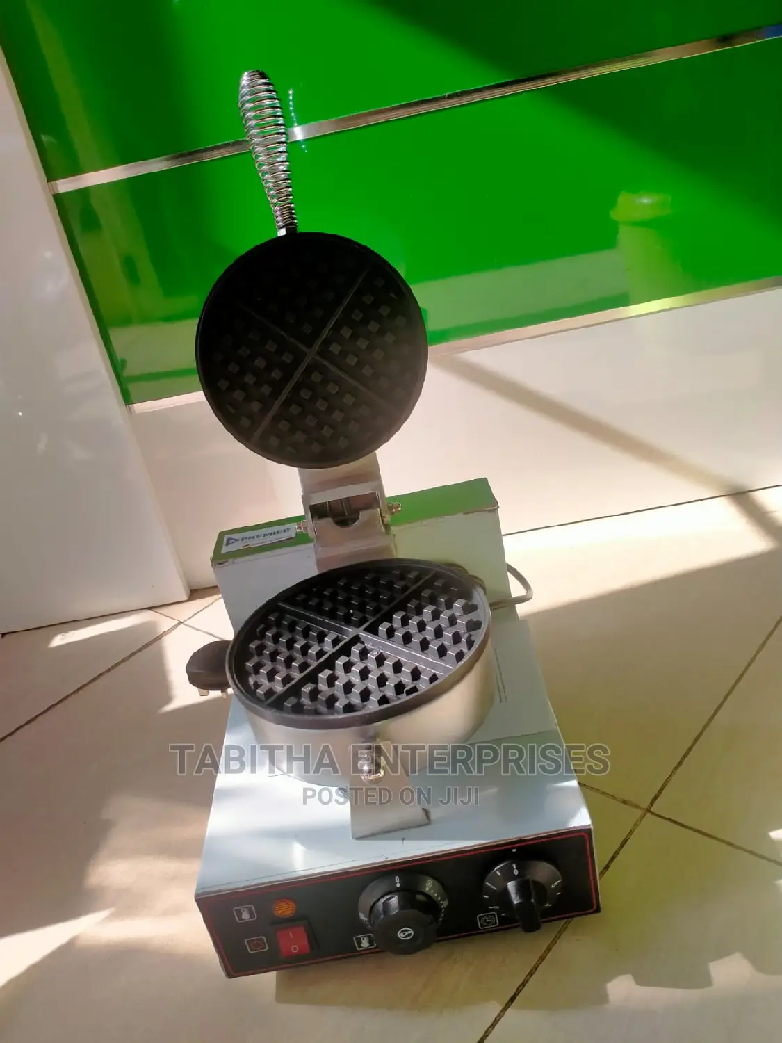 Single Waffle Baker